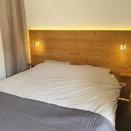 Edelweiss 2100 بيت للعطل *