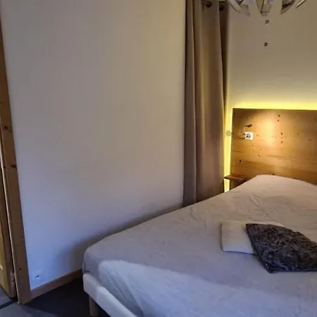 Edelweiss 2100 * Tignes
